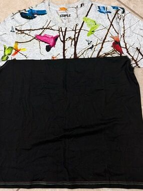Staple Men’s L Black Multicolor Bird Graphic Print T-Shirt